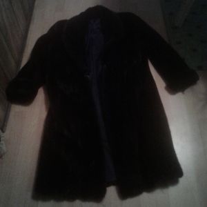 3 Fur Coats
